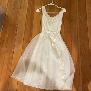 White silky dress with lace! Size small